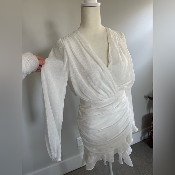 Windsor White Long Sleeve Short Dress Size Small - Picture 5 of 10